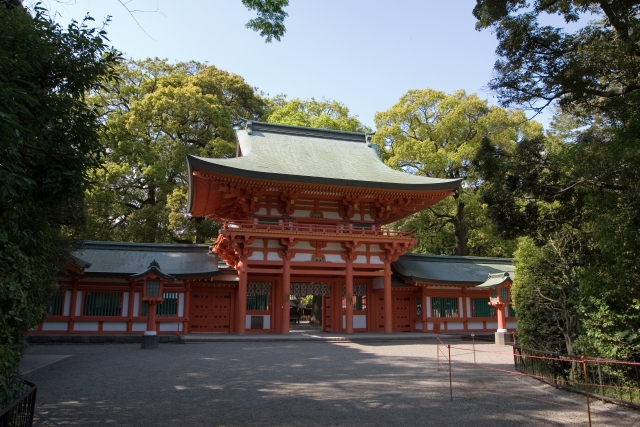 首都圏を中心に広がる氷川信仰の総本社・武蔵一宮氷川神社の境内