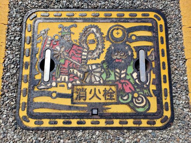 神楽のマンホール